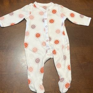 Two 3 month carters sleepers